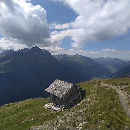 Arlberghaus Rocks Flirsch Exterior foto